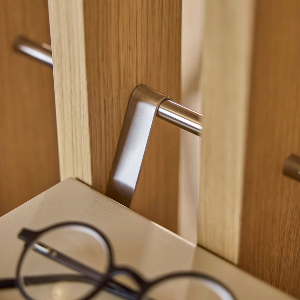 Bild 4 von 7 in EMBRACE | Nell Double Metal Shelf Galerie